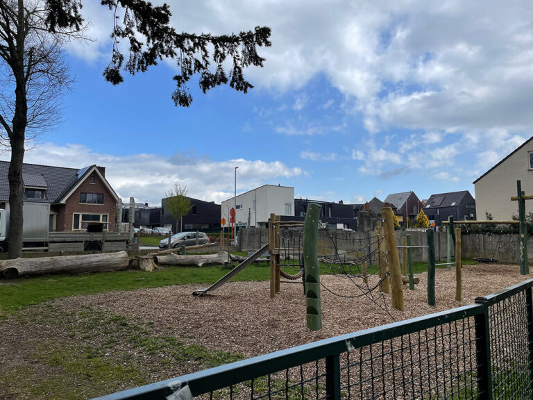 door_en_door_boutersem_toegankelijk_buurtparkje-v2
